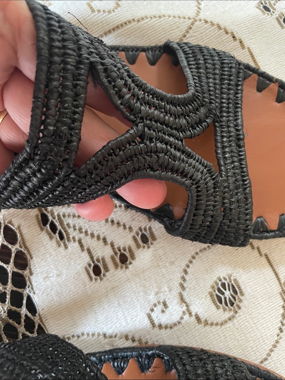 Carrie Forbes Salon Black Hand Genuine Leather Woven Slide Sandals - Picture 3 of 7